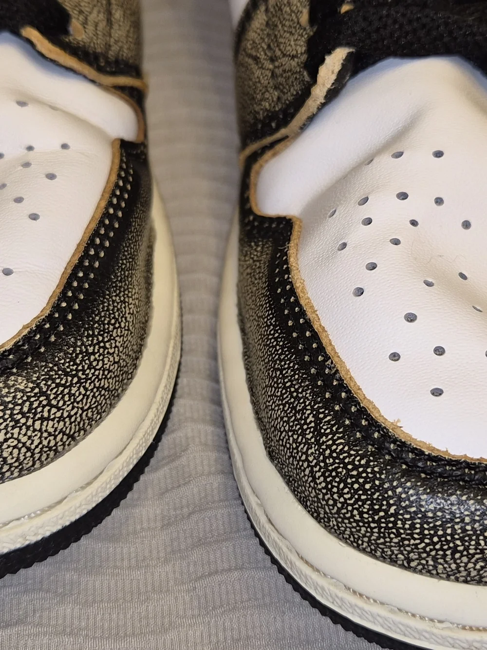 Nike Low Top Sneakers in White, Black & Gold Accent